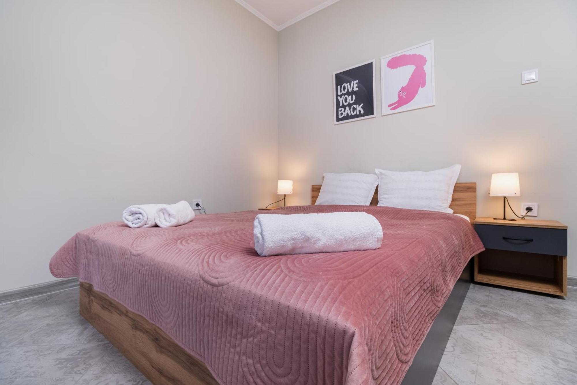 City Center Studio Apartments Пловдив Экстерьер фото